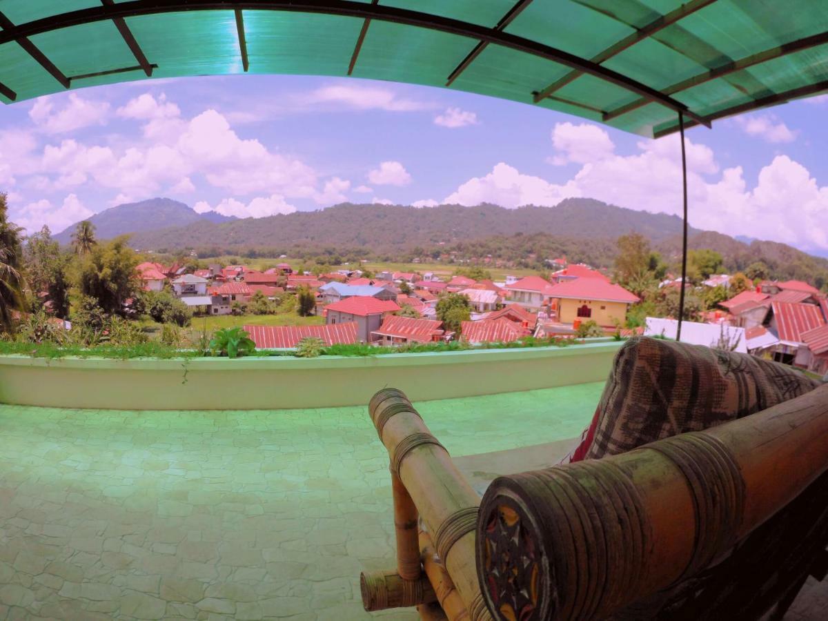 Sulawesi Castle Hotel Rantepao Luaran gambar